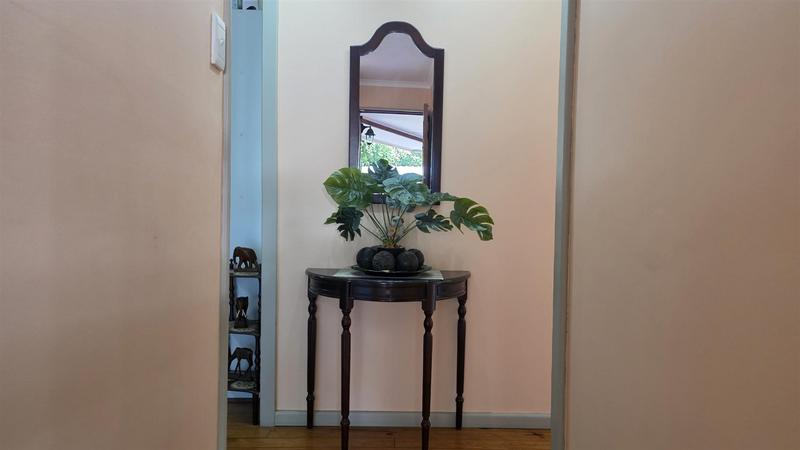 3 Bedroom Property for Sale in Fraaiuitsig Western Cape